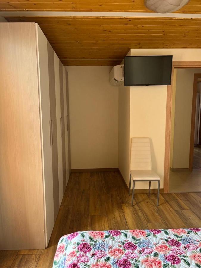 Perla Top Floor Apartment Sirmione Exterior photo